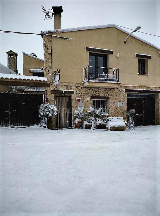 Apartamento Rurales El Mirador De Carboneras Карбонерас-де-Гуадасаон Экстерьер фото